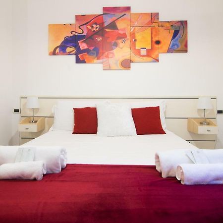 8- Tourist House Bologna - Light House - Self Check-In Apartman Kültér fotó