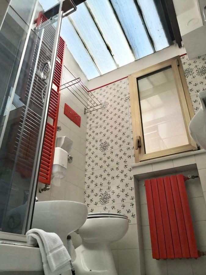 8- Tourist House Bologna - Light House - Self Check-In Apartman Kültér fotó